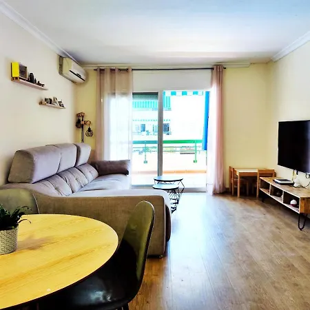 Apartmán Magnifico Apartamento En La Playa De Gava Mar Castelldefels